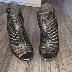 Vince Camuto heels
